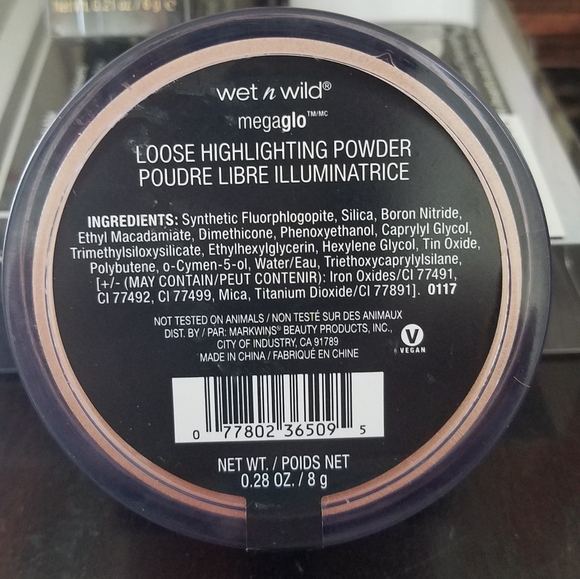 3 pieces WNW Primer, Highlighter & Remover - Picture 3 of 4